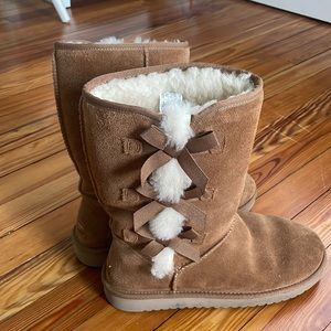 Size 9 Koolaburra by Ugg Boots